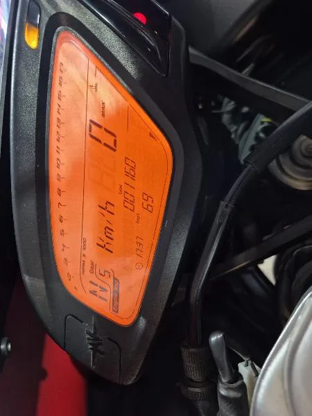 F3 800