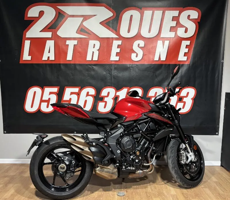 BRUTALE 800