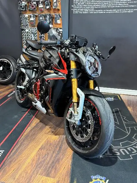 BRUTALE 1000 RR