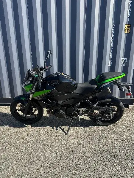 Z400