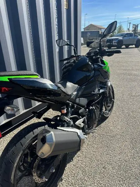 Z400