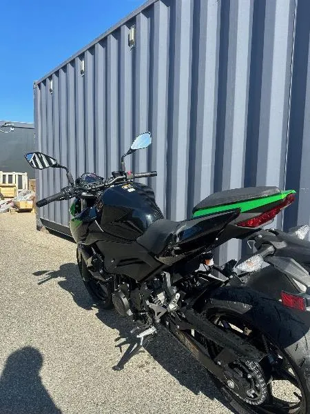 Z400