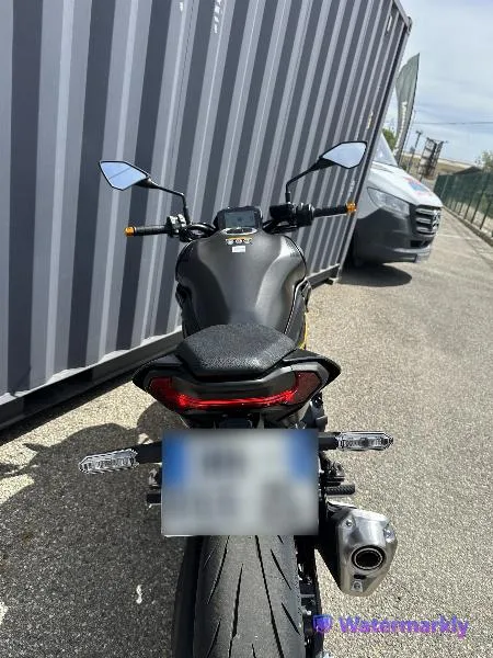 Z 900