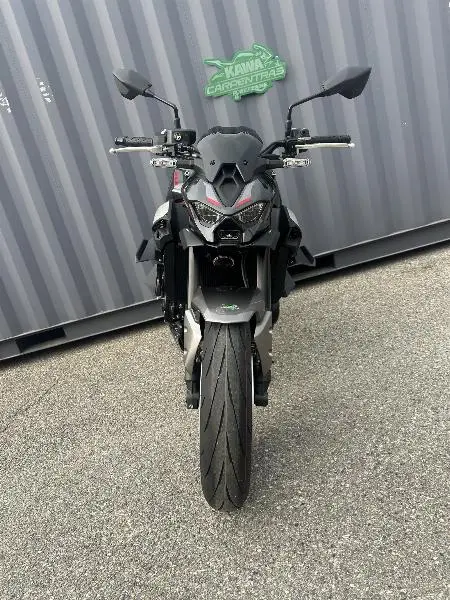 Z 900