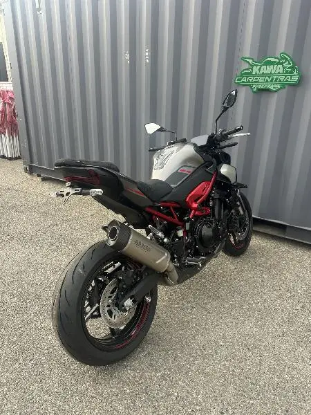 Z 900