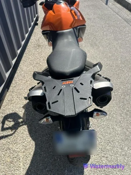 990 SMT