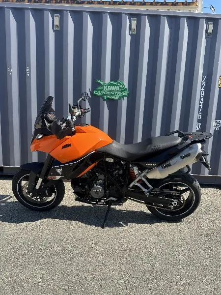 990 SMT