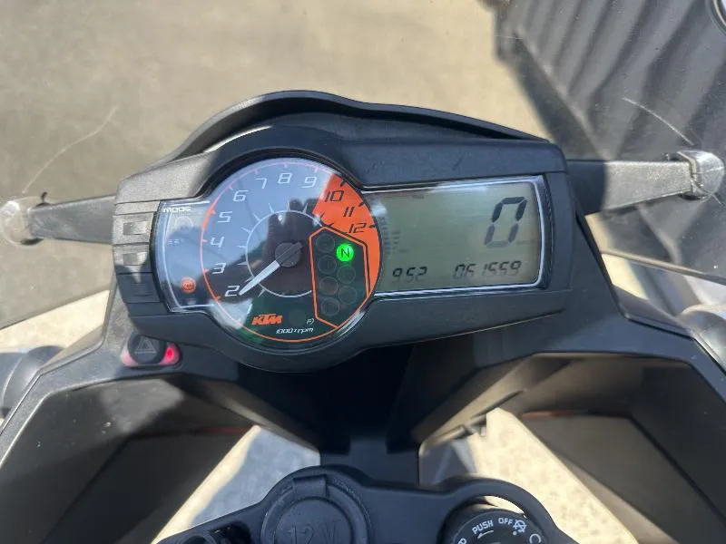 990 SMT