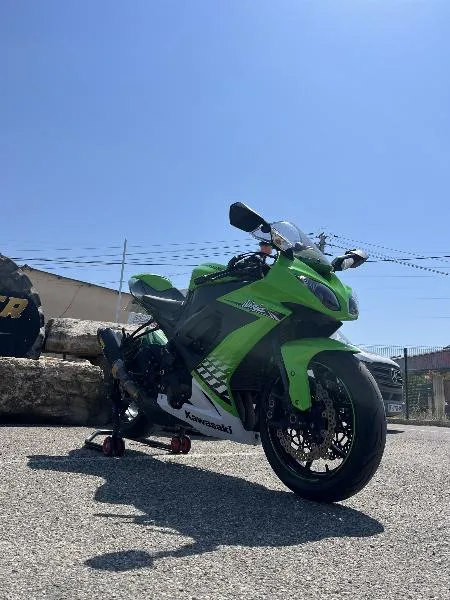 ZX10R