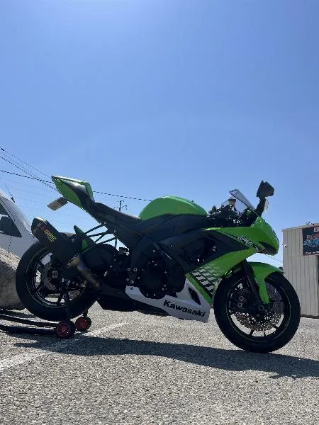 ZX10R