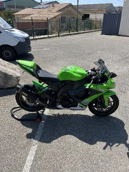 ZX10R