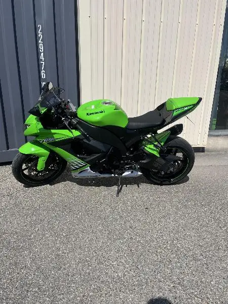 ZX10R