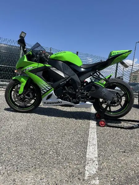 ZX10R