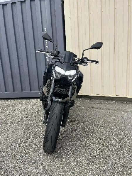 Z 900
