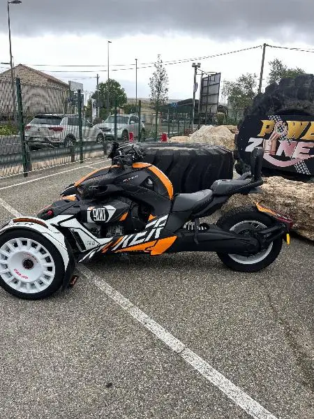 RYKER 900