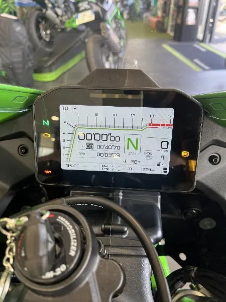 ZX10R