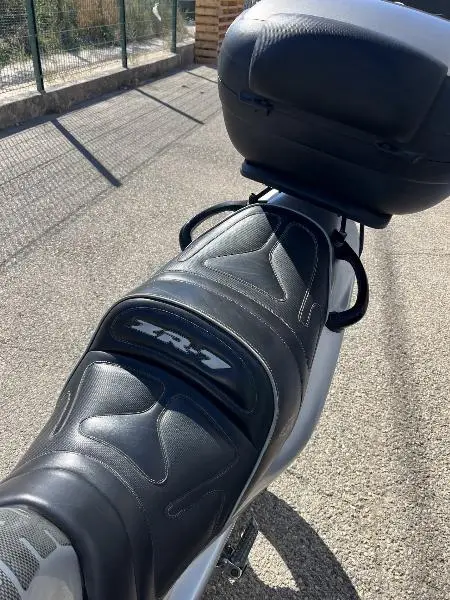 750 ZR7