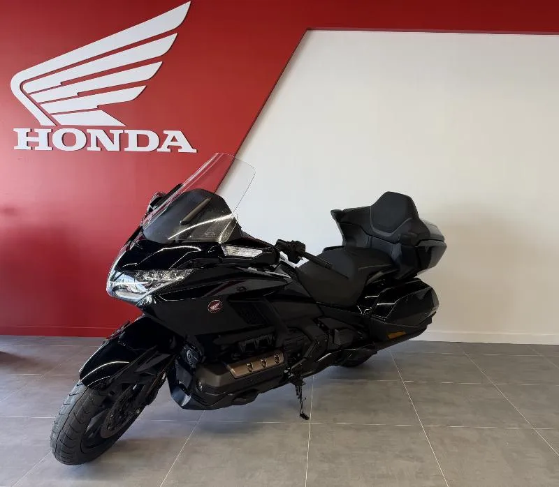 GL1800 GOLDWING
