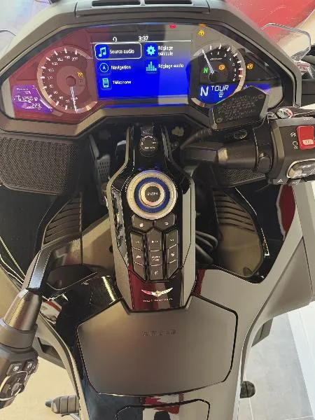GL1800 GOLDWING