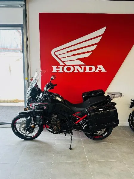 CRF 1100  L AFRICA TWIN