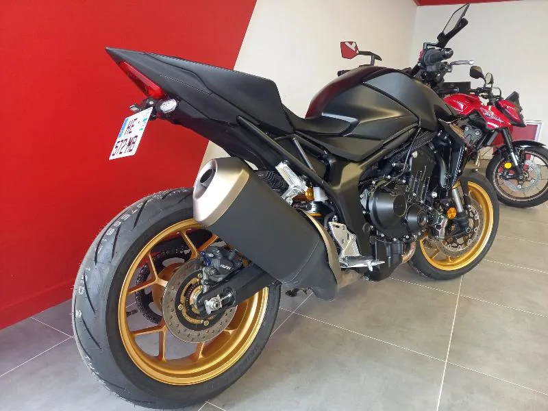 CB 1000 Hornet SP
