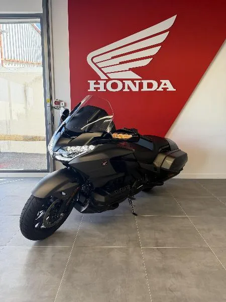 GL1800 GOLDWING
