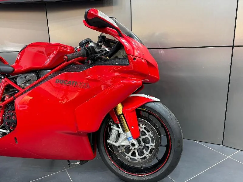 999 R