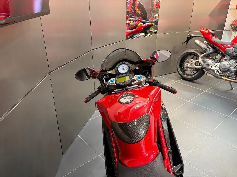 999 R