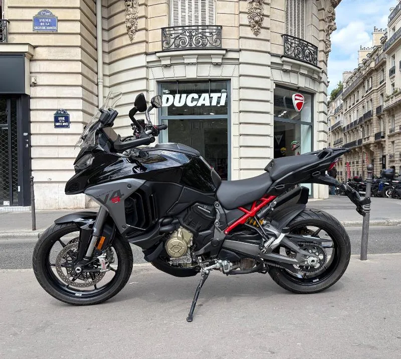 MULTISTRADA V4 S