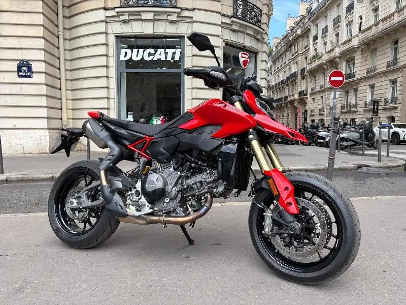 HYPERMOTARD