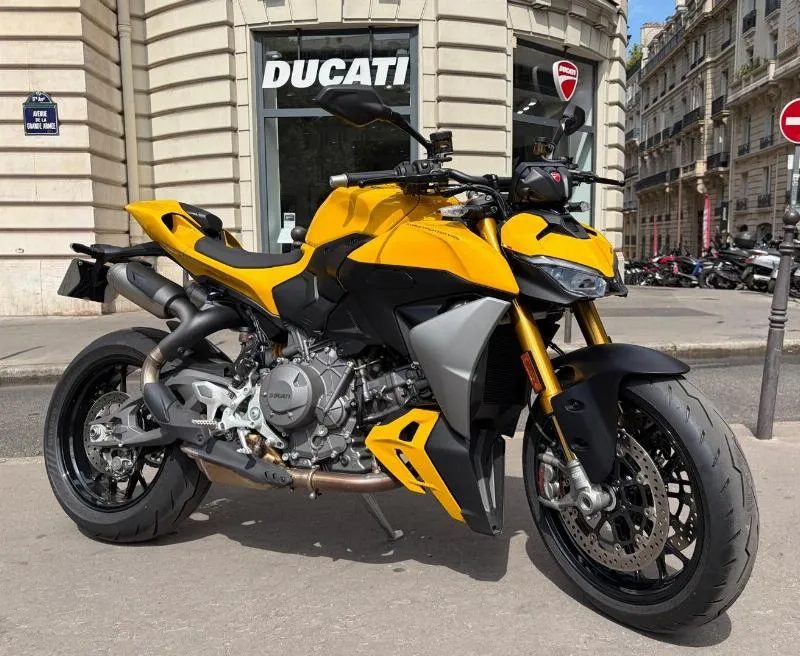 STREETFIGHTER S