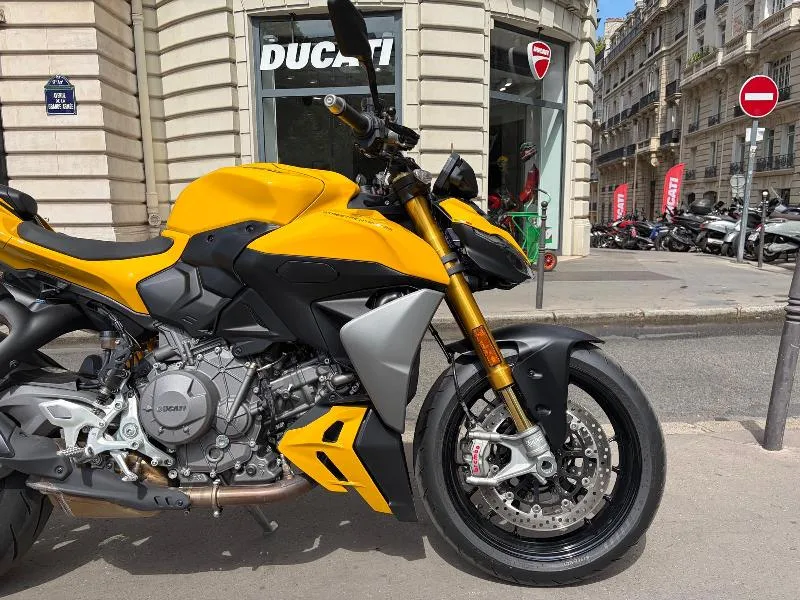 STREETFIGHTER S