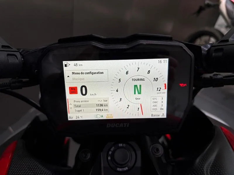 DIAVEL V4