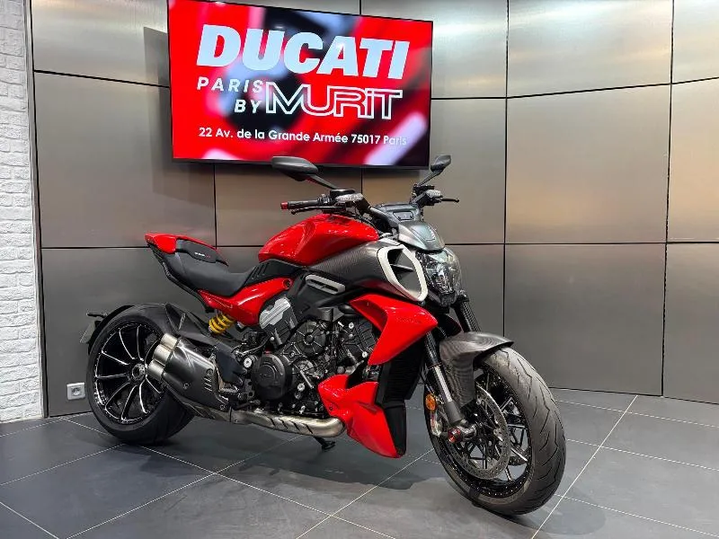 DIAVEL V4