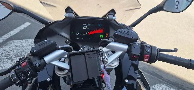 R 1250 RS