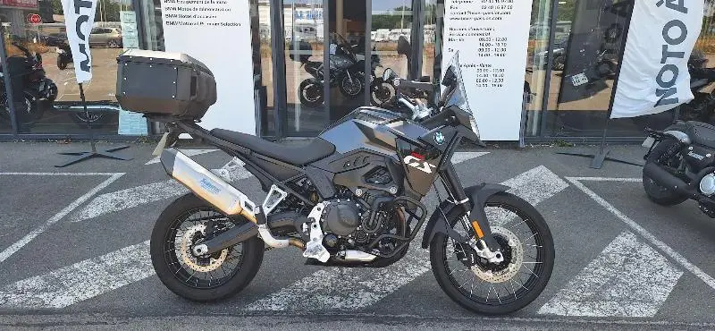 F 900 GS