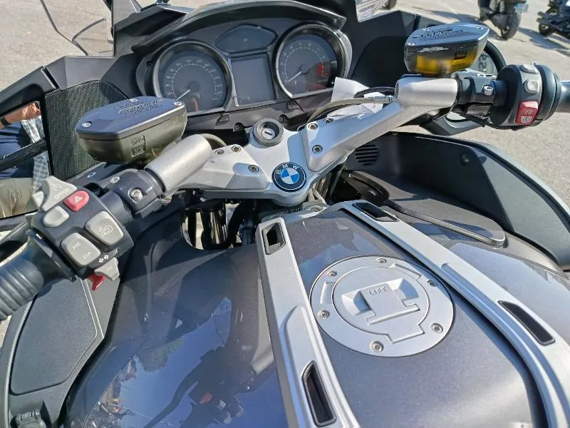 R 1200 RT