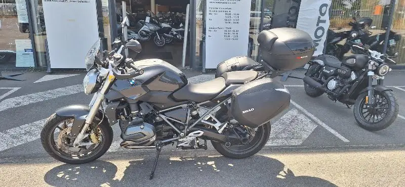 R 1200 R 2015