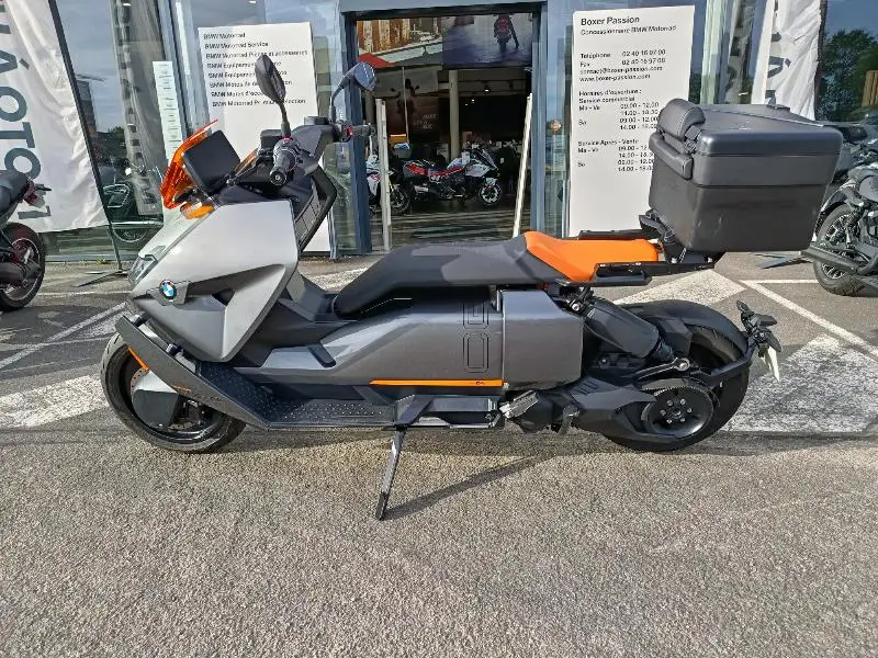 CE 04 AVANTGARDE