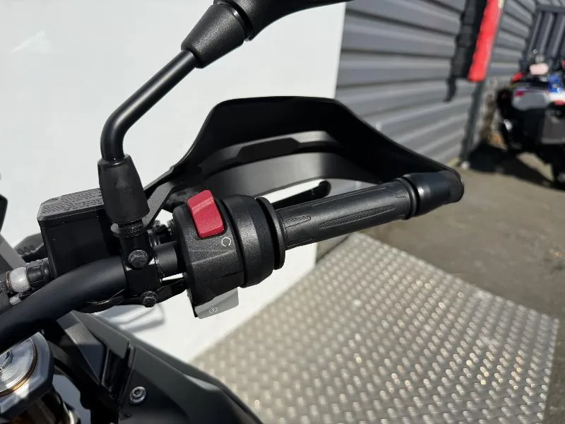 G 310 R