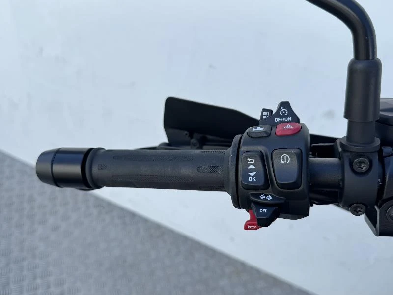 R 12