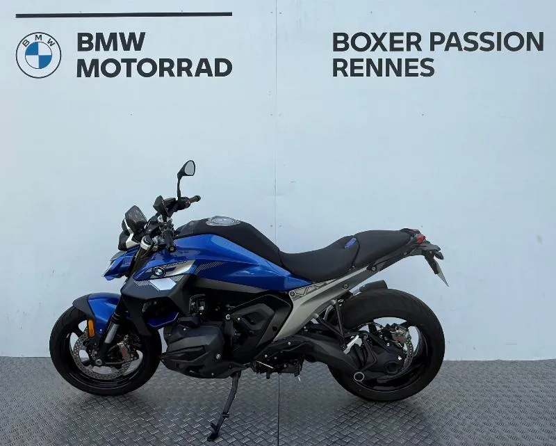 R 1300 R