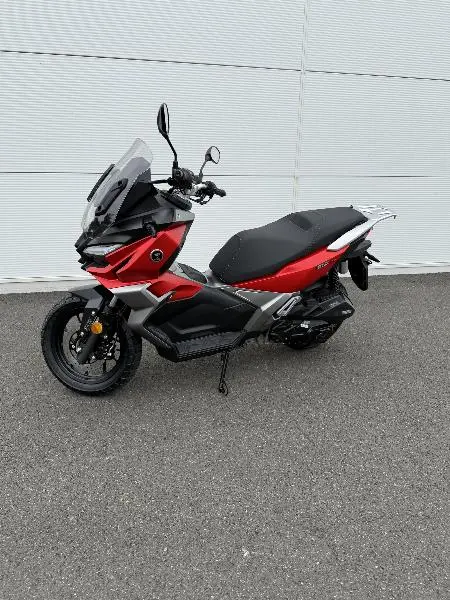 SR1 125 ADV