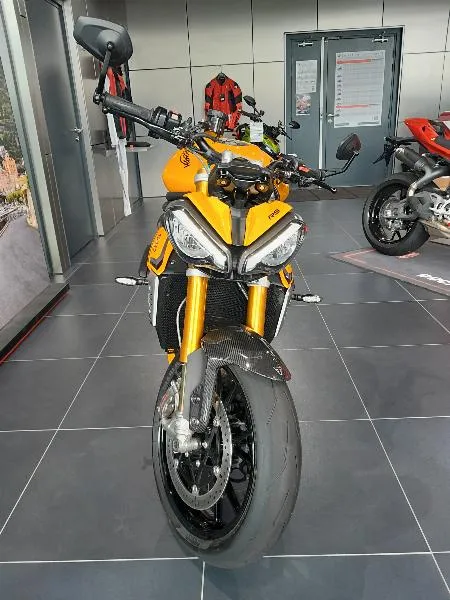 SPEED TRIPLE 1200 RS