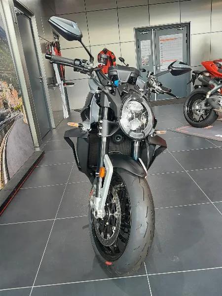 BRUTALE 1000 RR