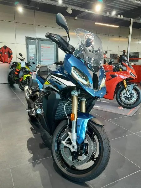 S 1000 XR
