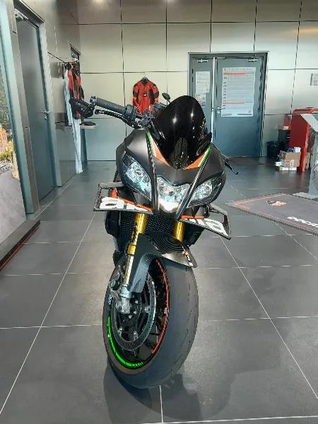 TUONO 1100 V4 FACTORY