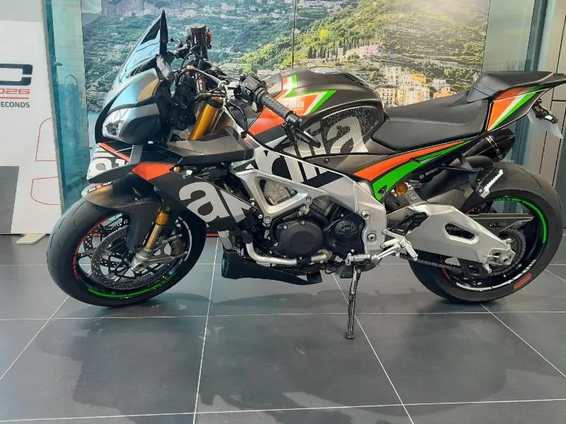 TUONO 1100 V4 FACTORY