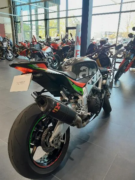 TUONO 1100 V4 FACTORY