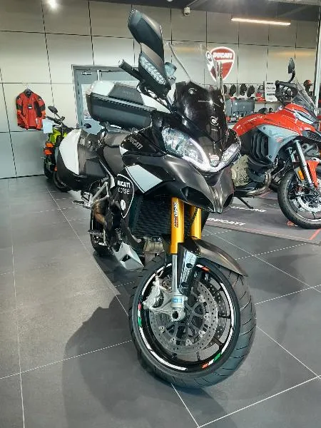 MULTISTRADA 1200 S TOURING